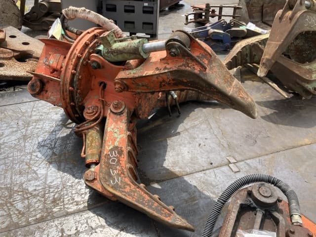 GRAPPLE — Auction (lot 8451-3033)
