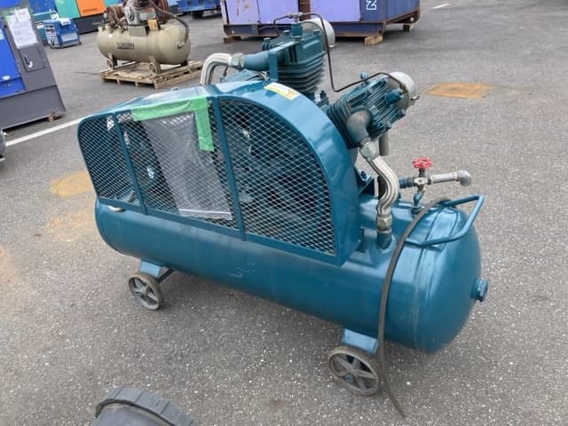 Compressor — Auction (lot 8451-3037)