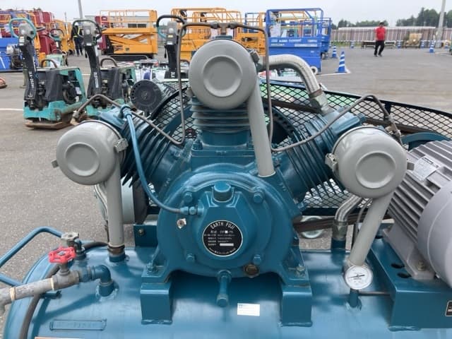 Compressor — Auction (lot 8451-3037)