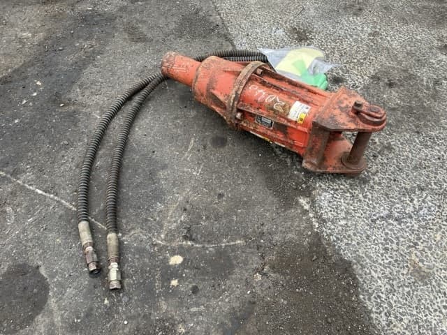 Attachment ETC — Auction (lot 8451-3040)