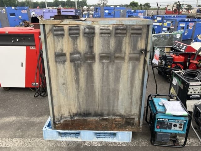 HIGH PRESSURE WASHING MACHINE — Auction (lot 8451-3047)
