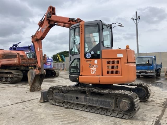 EXCAVATOR — Auction (lot 8451-305)