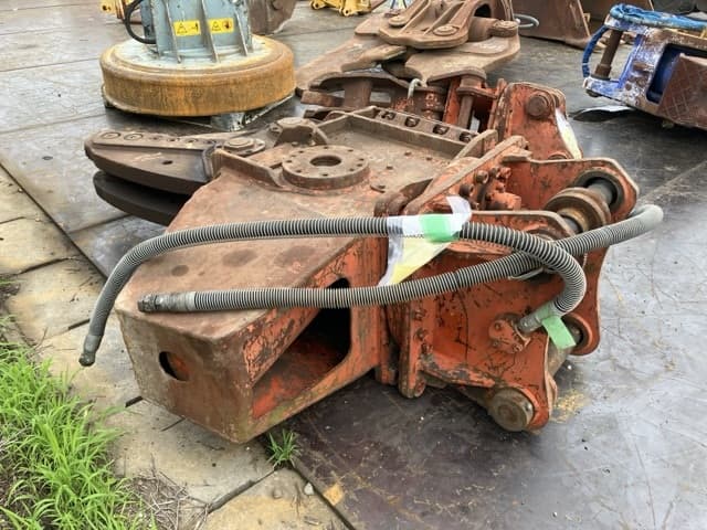 Cutter — Auction (lot 8451-3052)