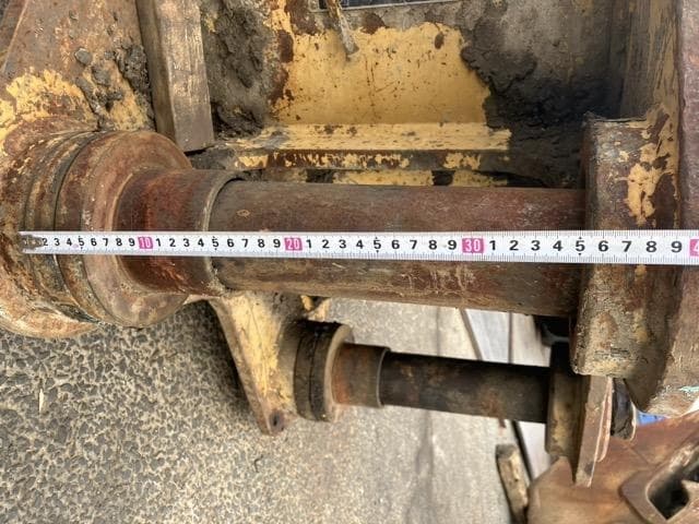 Crusher — Auction (lot 8451-3053)
