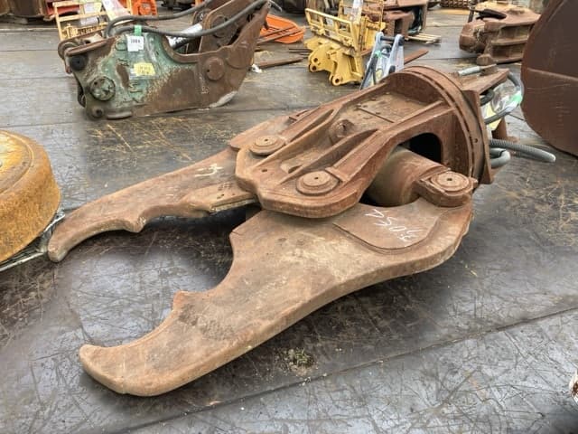 Crusher — Auction (lot 8451-3054)