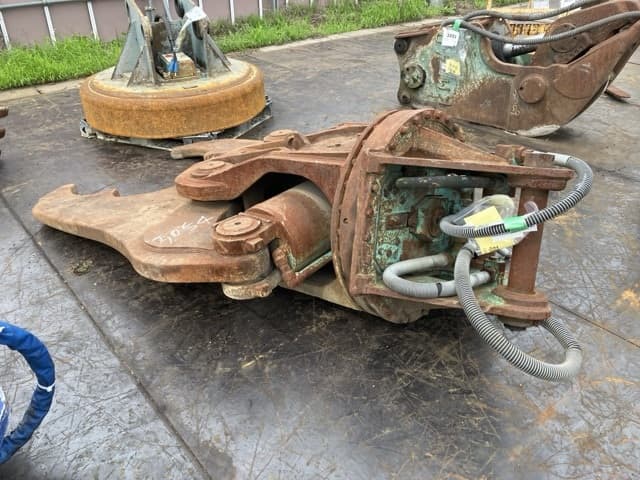Crusher — Auction (lot 8451-3054)
