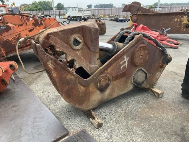 Crusher — Auction (lot 8451-3055)