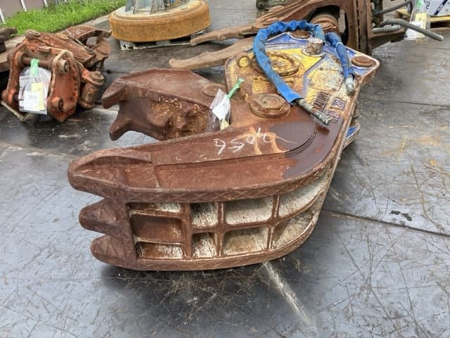 Crusher — Auction (lot 8451-3056)
