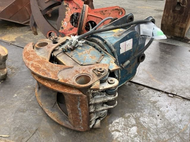 GRAPPLE — Auction (lot 8451-3062)