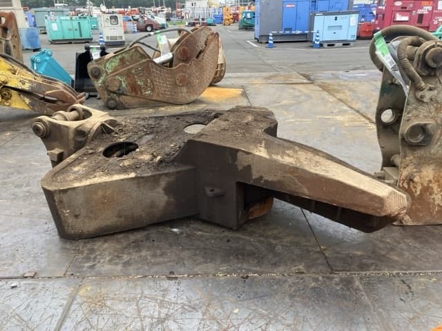 Cutter — Auction (lot 8451-3069)