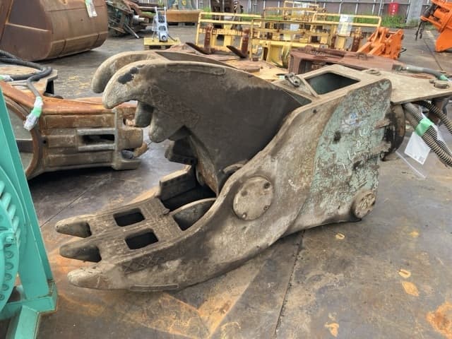 Crusher — Auction (lot 8451-3071)