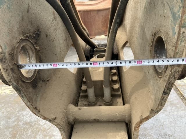 Breaker — Auction (lot 8451-3073)