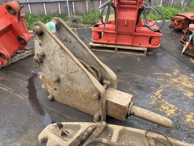 Breaker — Auction (lot 8451-3074)