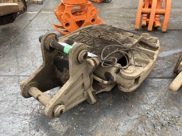 Crusher — Auction (lot 8451-3075)