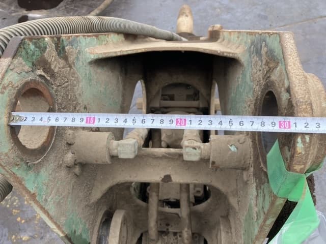 Breaker — Auction (lot 8451-3076)