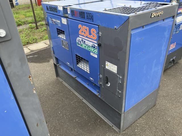Generator — Auction (lot 8451-3080)
