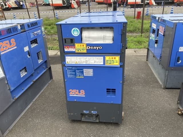 Generator — Auction (lot 8451-3083)