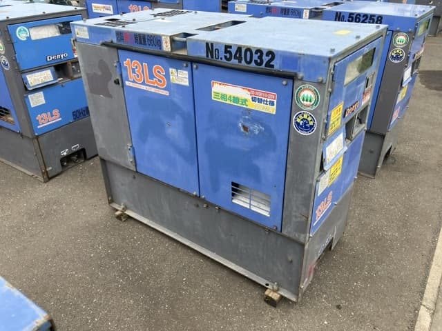 Generator — Auction (lot 8451-3084)