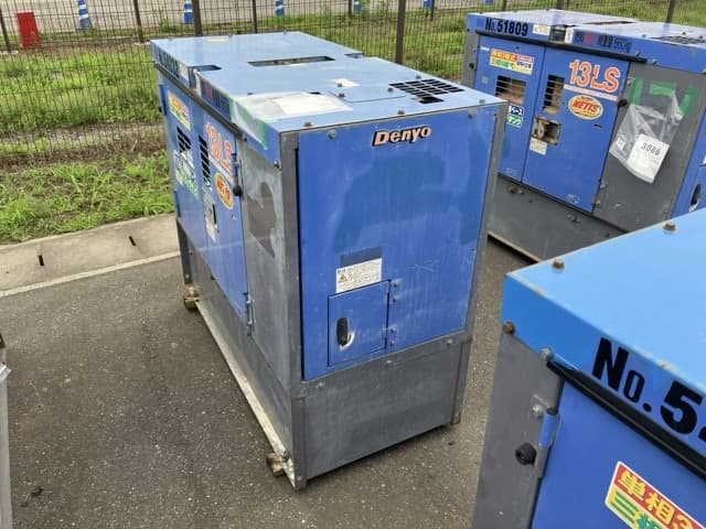 Generator — Auction (lot 8451-3084)