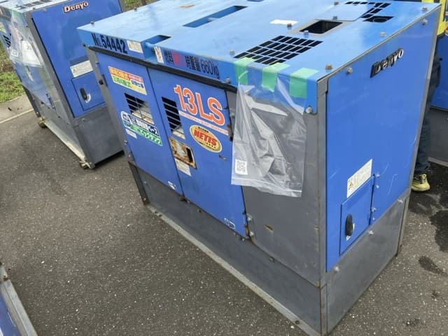 Generator — Auction (lot 8451-3085)