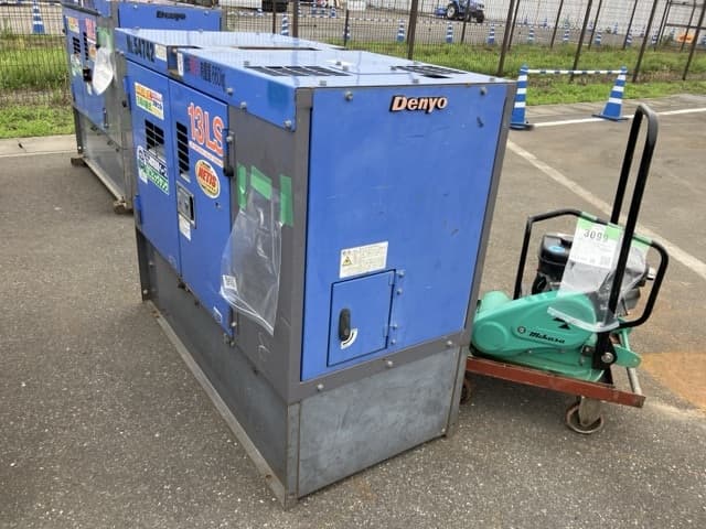 Generator — Auction (lot 8451-3087)