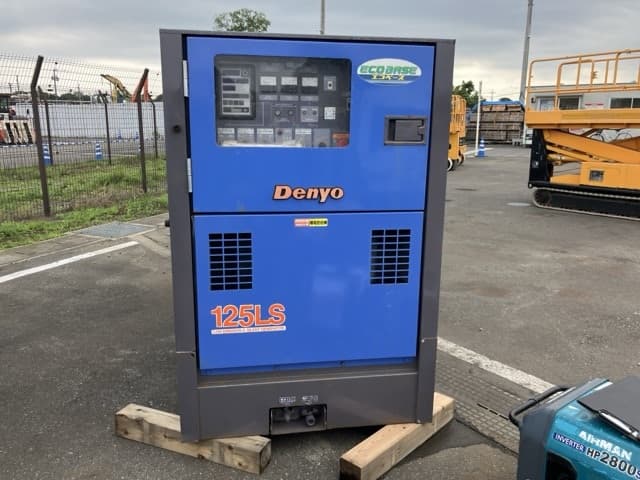 Generator — Auction (lot 8451-3102)