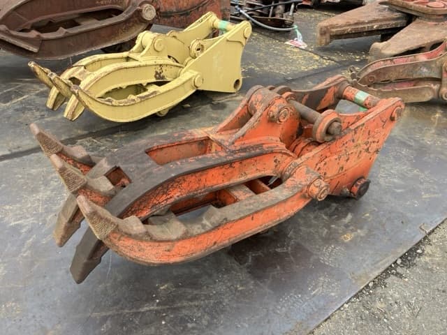 Fork — Auction (lot 8451-3113)