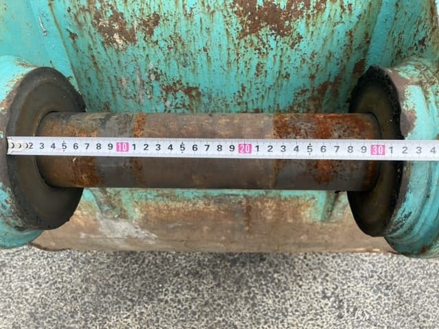 Bucket — Auction (lot 8451-3118)
