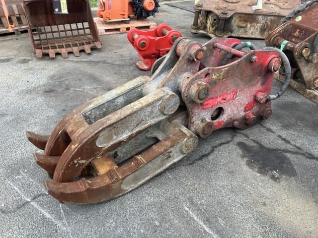 Fork — Auction (lot 8451-3120)