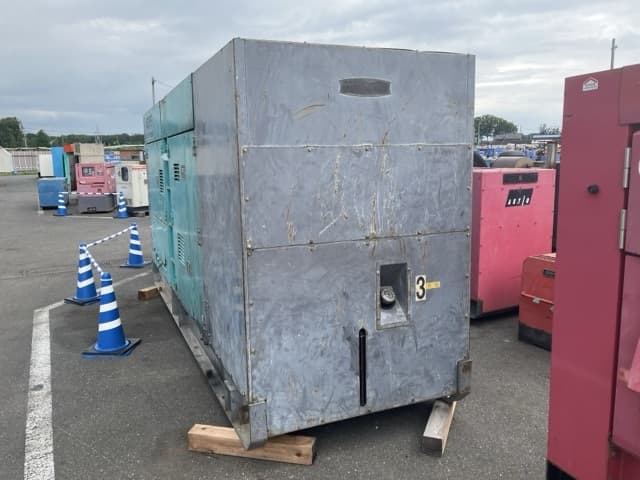 Generator — Auction (lot 8451-3123)