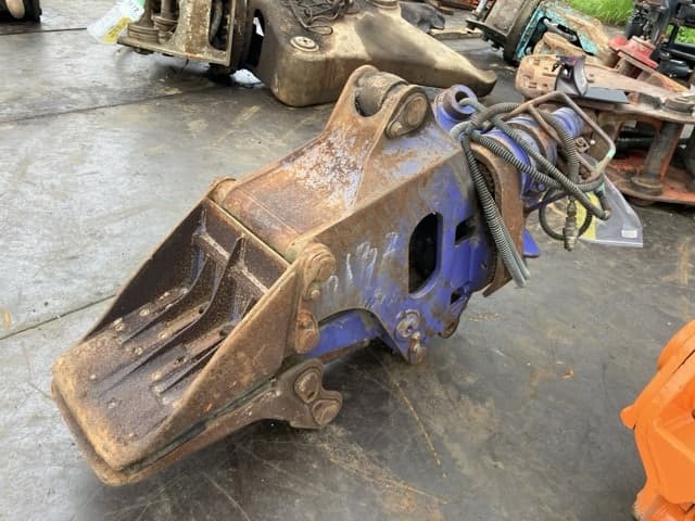 Attachment ETC — Auction (lot 8451-3132)