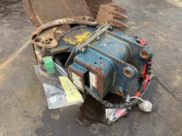 GRAPPLE — Auction (lot 8451-3135)