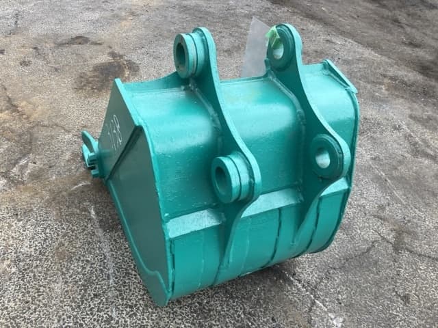 Bucket — Auction (lot 8451-3138)