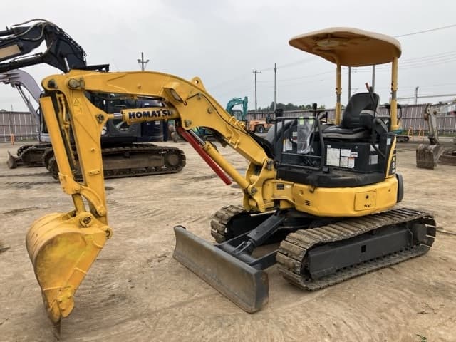 MINI EXCAVATOR — Auction (lot 8451-314)