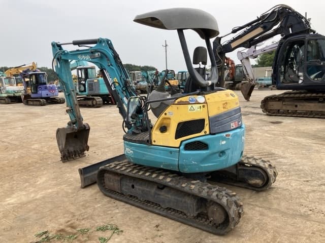 MINI EXCAVATOR — Auction (lot 8451-315)