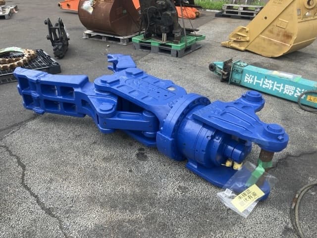Crusher — Auction (lot 8451-3156)