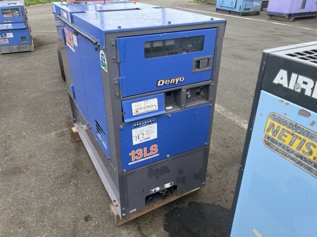 Generator — Auction (lot 8451-3163)