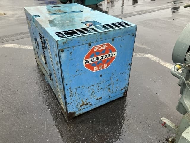 Compressor — Auction (lot 8451-3168)