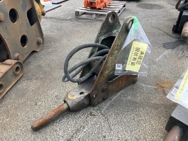 Breaker — Auction (lot 8451-3180)