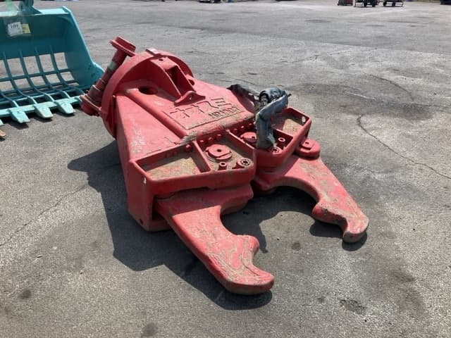 Crusher — Auction (lot 8451-3181)