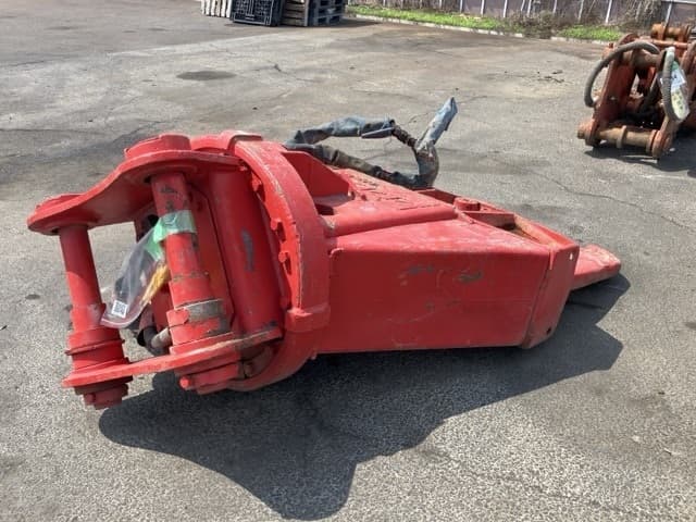 Crusher — Auction (lot 8451-3181)