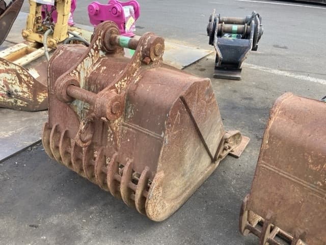 Bucket — Auction (lot 8451-3182)