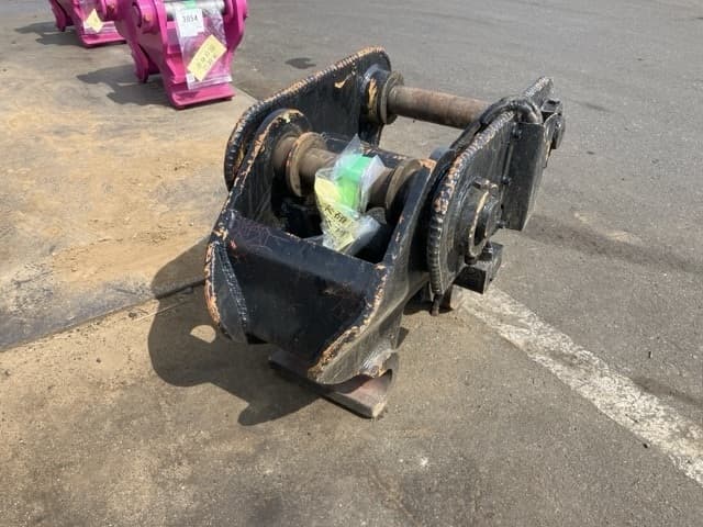 QUICK COUPLER — Auction (lot 8451-3183)
