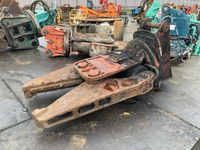 Cutter — Auction (lot 8451-3184)