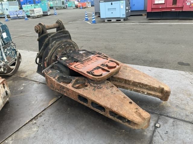 Cutter — Auction (lot 8451-3184)