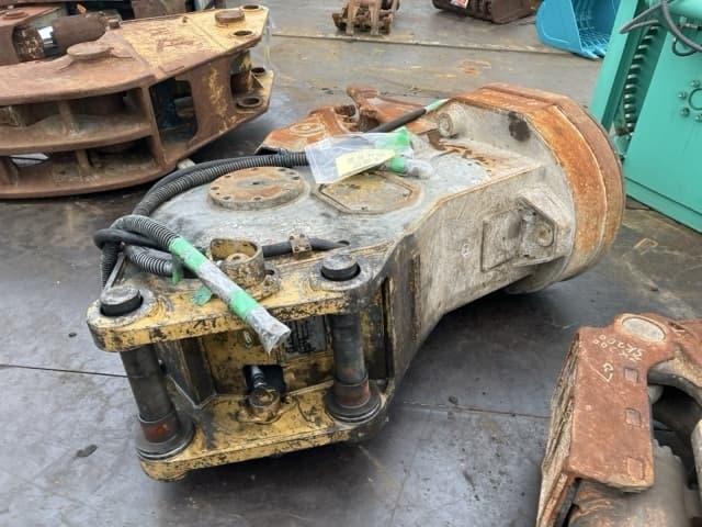 Crusher — Auction (lot 8451-3185)
