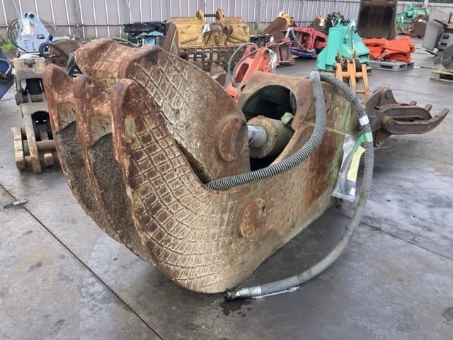 Crusher — Auction (lot 8451-3190)