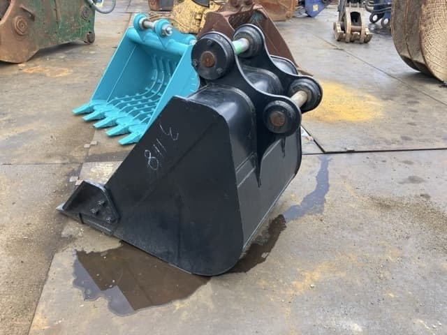 Bucket — Auction (lot 8451-3191)