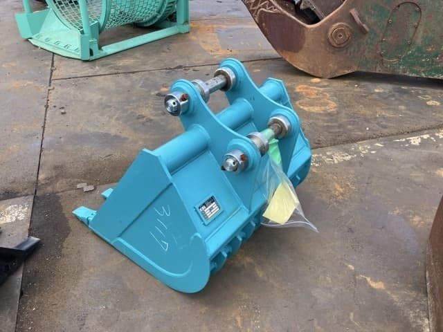 Bucket — Auction (lot 8451-3192)
