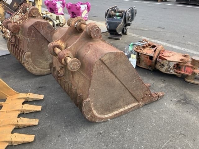Bucket — Auction (lot 8451-3193)